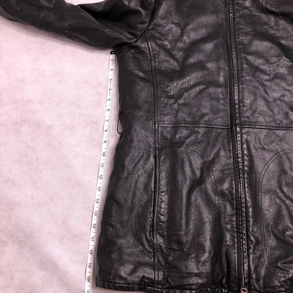 Wilson’s Leather Women’s Black Faux Fur Lined Coat - Picture 12 of 15